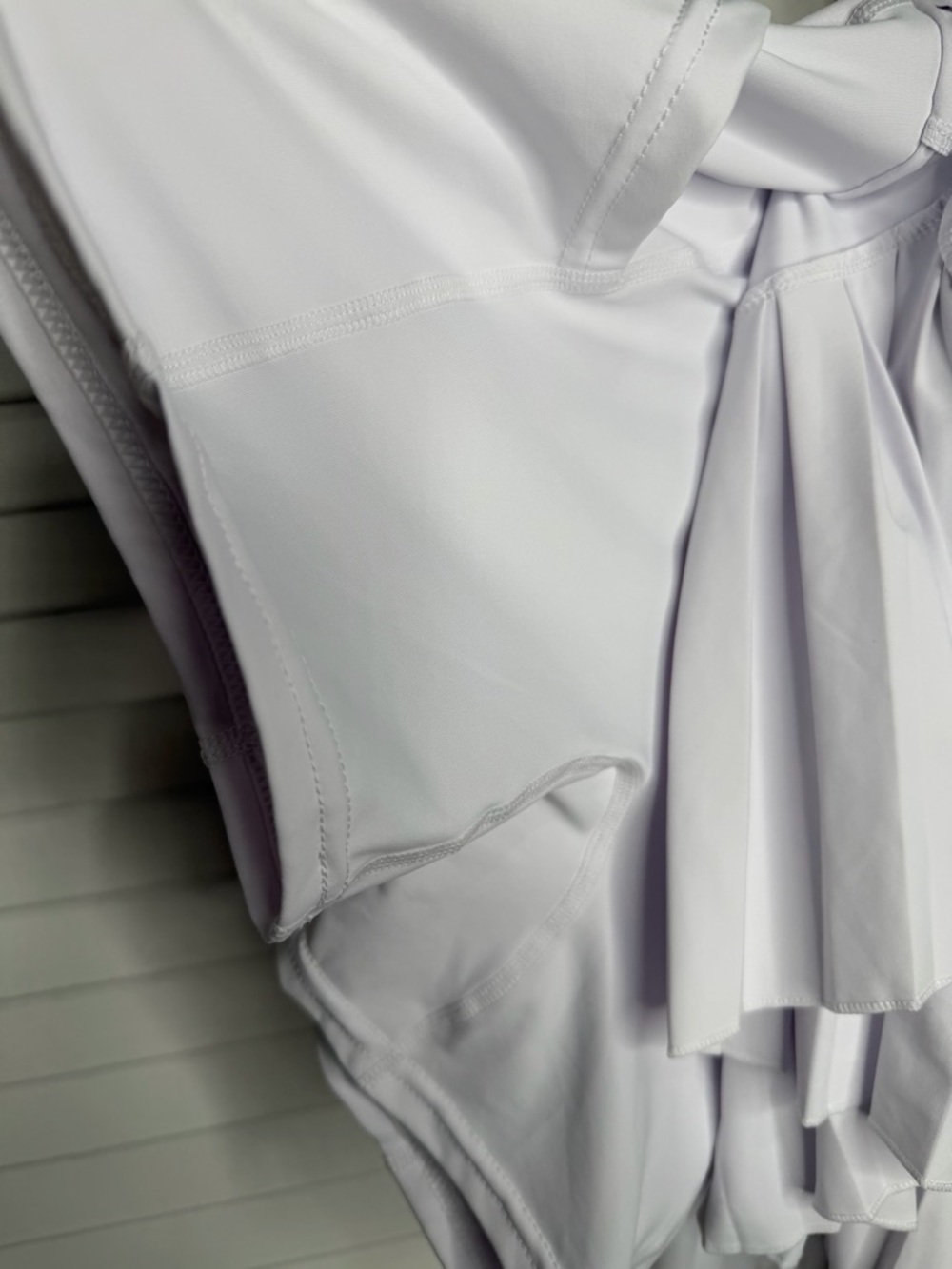 GoldHinge White Pleated Athletic Skort with grey Trim - Picture 7 of 8